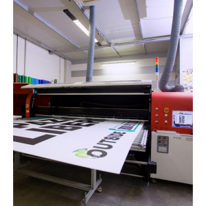 This is how we print panels in corrugated or Kapaplast with Direct Print 360 dpi.