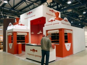 stand made with adhesives for flat surfaces monomeric